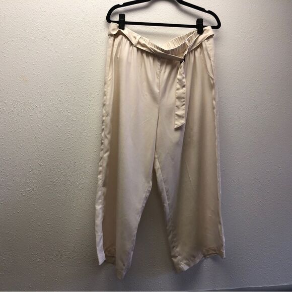 SOFT SURROUNDINGS Tencel Capri Wide leg Pants, Cream Front tie belt, Sz Large - Picture 2 of 11
